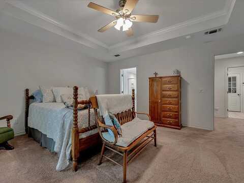 Mission Hills, LUFKIN, TX 75901
