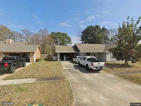 Blvd De La Parisienne, MARY ESTHER, FL 32569