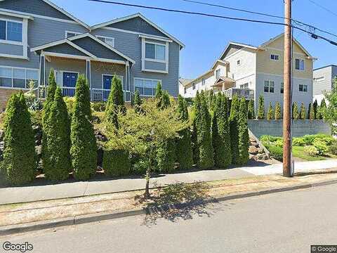 Slater, KIRKLAND, WA 98033