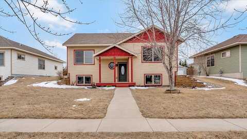 Abbygail, ALEXANDRIA, MN 56308