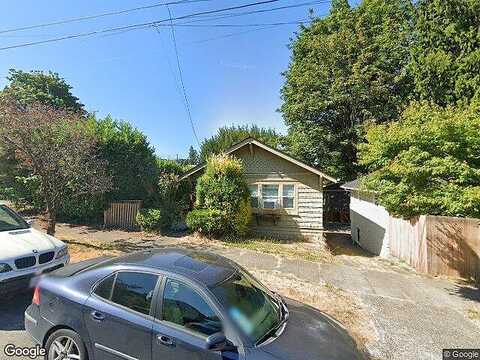 61St, SEATTLE, WA 98103