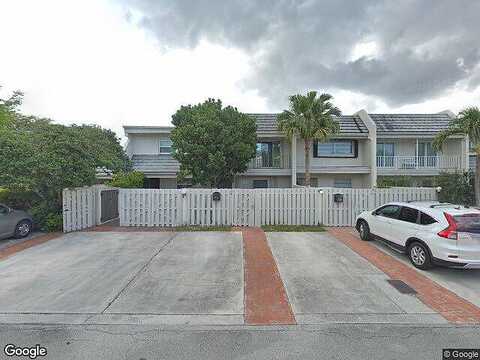 81St, MIAMI, FL 33143