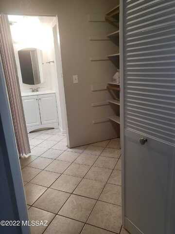 Limberlost, TUCSON, AZ 85705