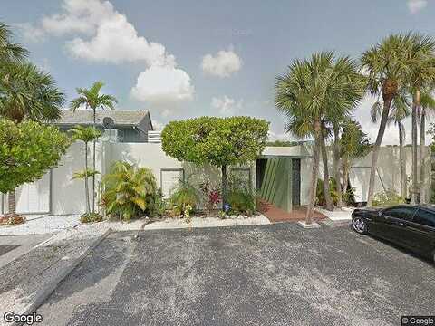 Windmill Gate, MIAMI LAKES, FL 33014