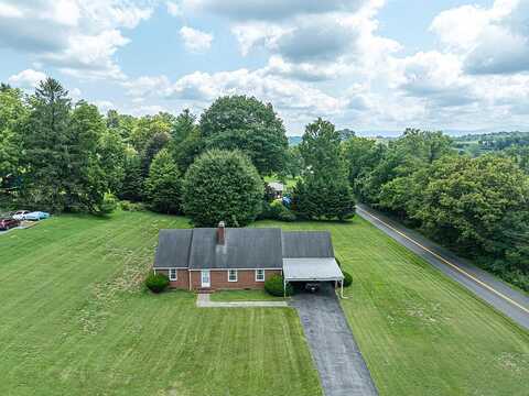 Princeton Ave, Meadowview, VA 24361