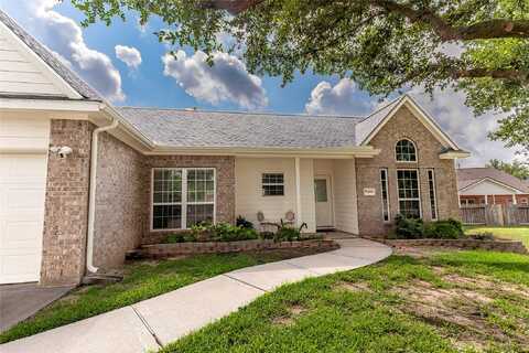 Royal, BELLVILLE, TX 77418
