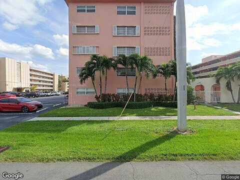 12Th, HALLANDALE BEACH, FL 33009