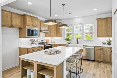 Liberty Heights, CHASKA, MN 55318