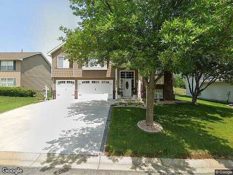 Esquire, FARMINGTON, MN 55024