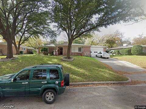 Versailles, FORT WORTH, TX 76116