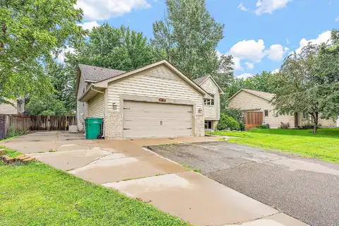 Griffon, LAKEVILLE, MN 55044