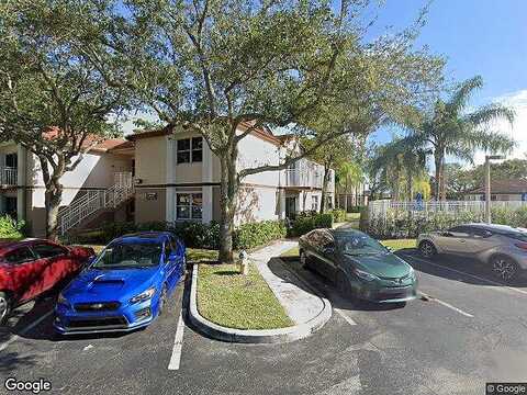 13Th, PEMBROKE PINES, FL 33025