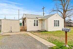 8Th, YAKIMA, WA 98902