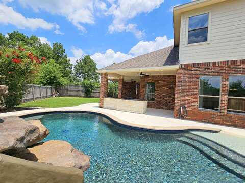 Pampas, BEAUMONT, TX 77713