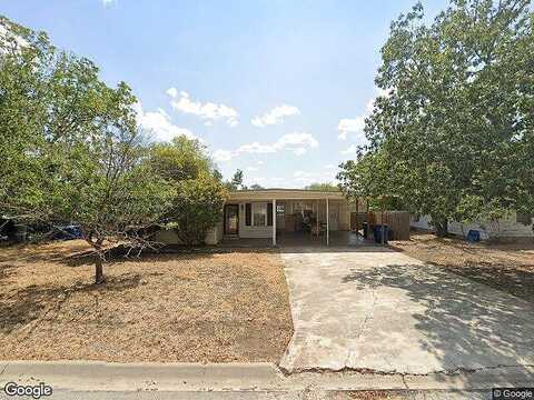 Lee, KERRVILLE, TX 78028