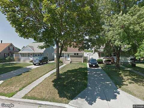 100Th, MILWAUKEE, WI 53214