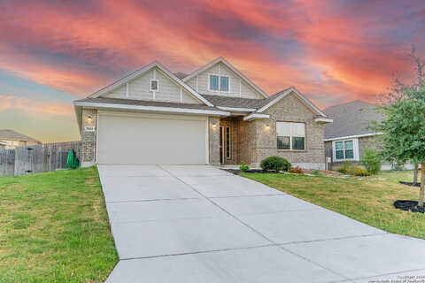 Cross Over, NEW BRAUNFELS, TX 78132