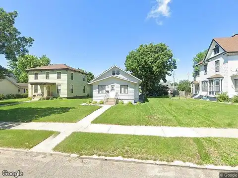 Pine, SAUK CENTRE, MN 56378