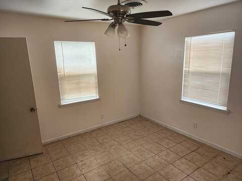 Barnett, KERRVILLE, TX 78028