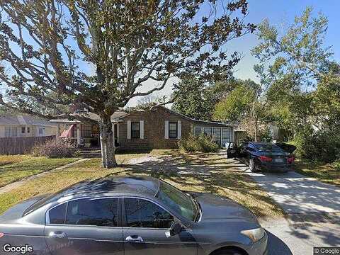 Syrcle, PENSACOLA, FL 32507