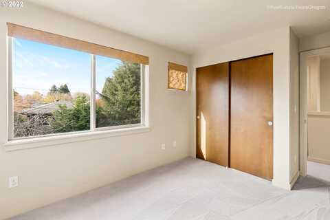 Sumner, PORTLAND, OR 97211