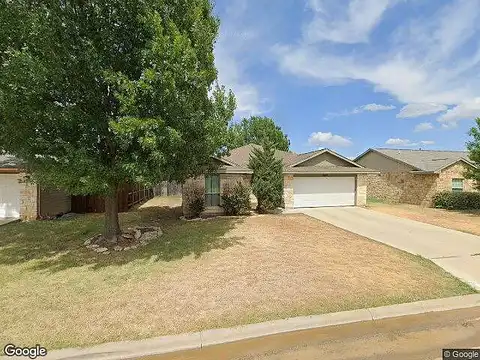 8Th, BROWNWOOD, TX 76801