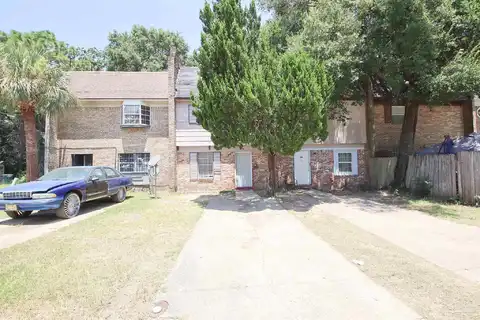 Diego, PENSACOLA, FL 32505
