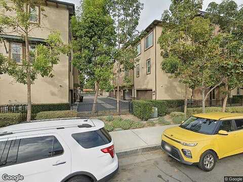 Clementine, FULLERTON, CA 92833