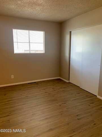 Comanche, FLAGSTAFF, AZ 86005