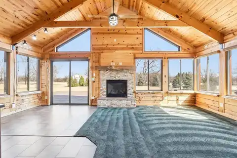 Spring, MOUNT PLEASANT, WI 53177