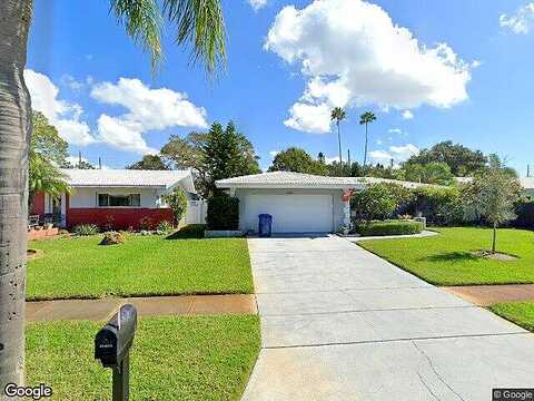Imperial Point, LARGO, FL 33774