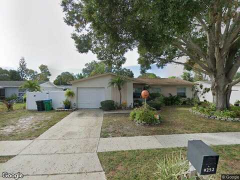 81St, SEMINOLE, FL 33777