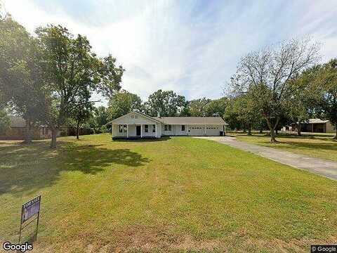 Carolina, GROVES, TX 77619