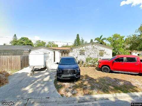 18Th, SAINT PETERSBURG, FL 33713