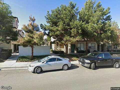 Avenida Aquila, SAN DIEGO, CA 92154
