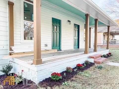 Ivy, PORTERDALE, GA 30014