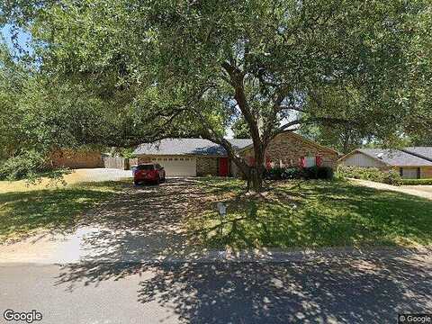 Spruce, KILGORE, TX 75662