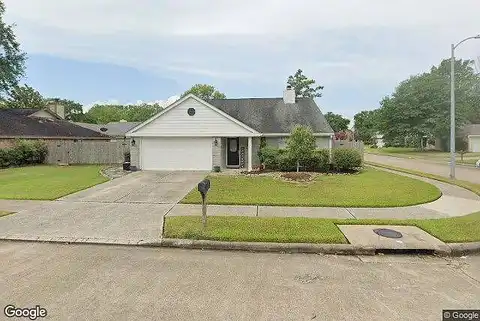Julie, PEARLAND, TX 77581