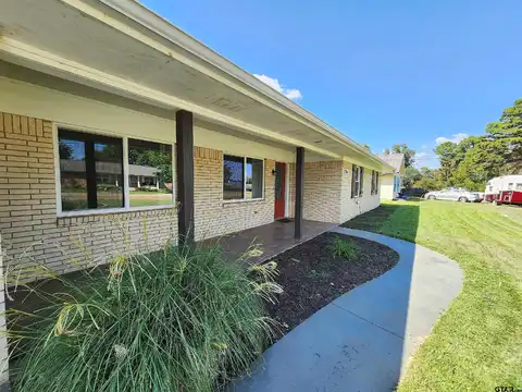 Circle, CHANDLER, TX 75758