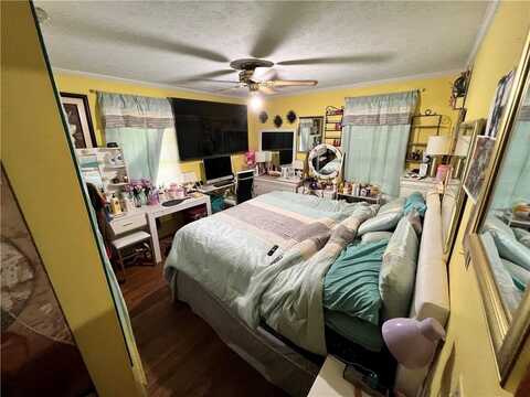Broad, MONROE, GA 30655