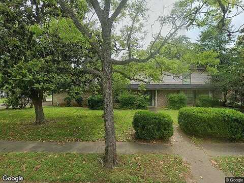 Buttercup, LAKE JACKSON, TX 77566
