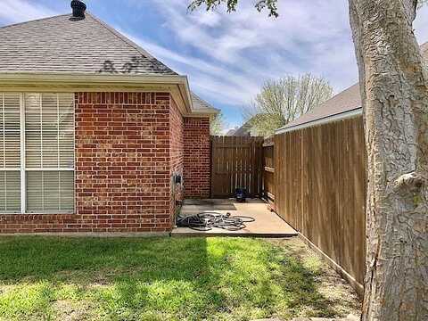 Colton, BEAUMONT, TX 77706
