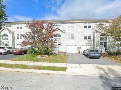 Spring Knoll, HARRISBURG, PA 17111