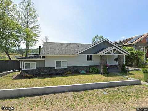 Grove, CENTRALIA, WA 98531