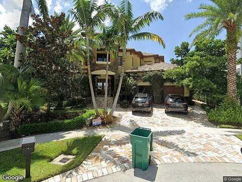 Parkhouse, MARCO ISLAND, FL 34145