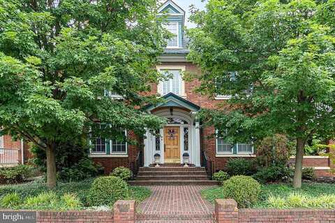 King, SHIPPENSBURG, PA 17257