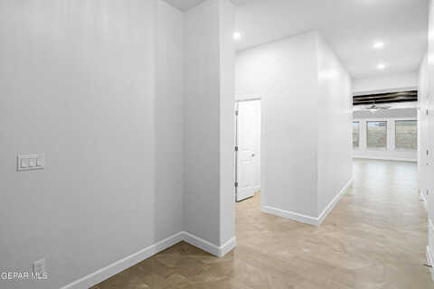 Playa Vista, HORIZON CITY, TX 79928