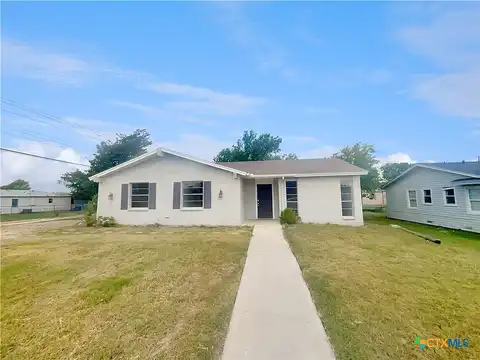 11Th, COPPERAS COVE, TX 76522