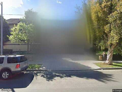 Hart St, Canoga Park, CA 91303