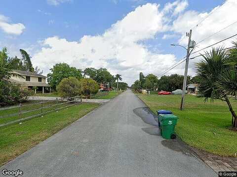 137Th, PEMBROKE PINES, FL 33027
